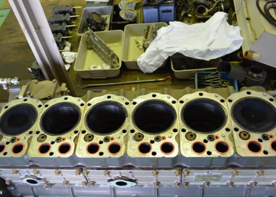 シリンダ摺動面の内部観察