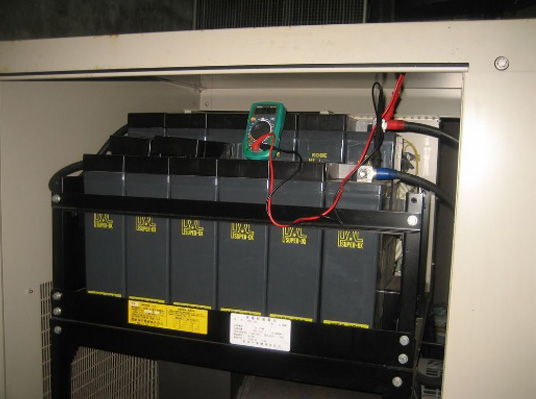 始動用の蓄電池